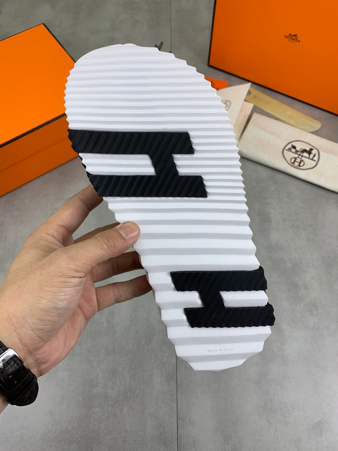 LuxluxHouse Best Quality Sandals Hermes