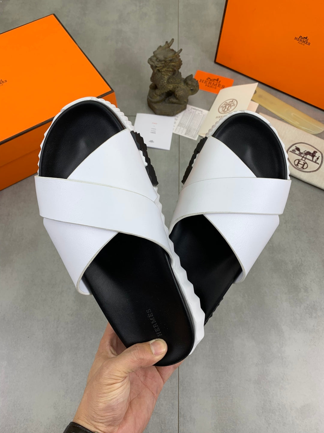 LuxluxHouse Best Quality Sandals Hermes