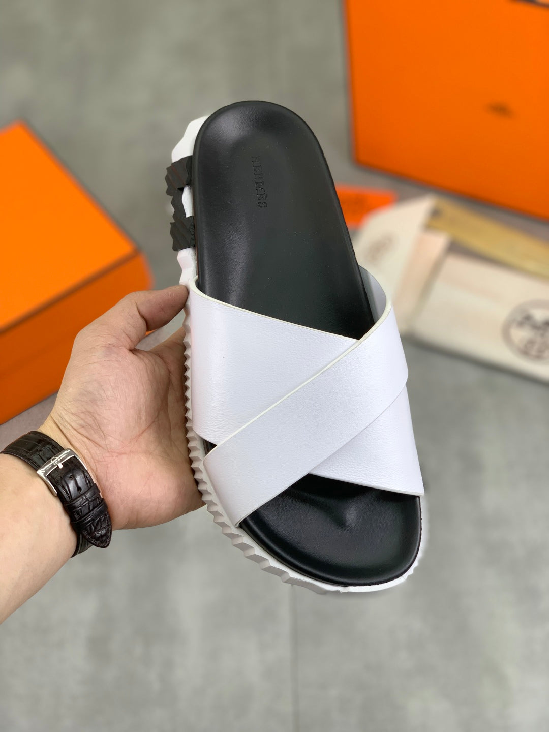 LuxluxHouse Best Quality Sandals Hermes