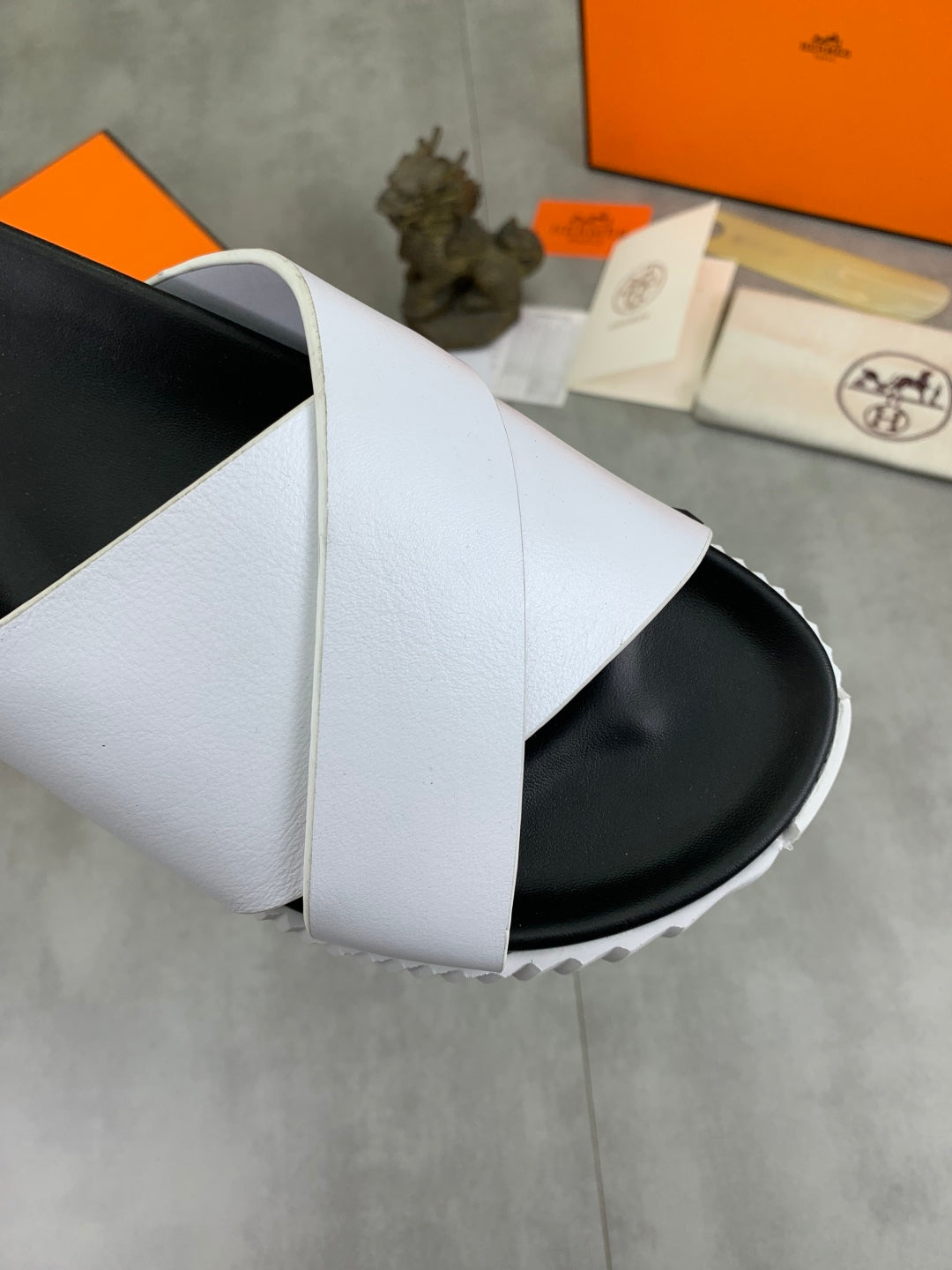 LuxluxHouse Best Quality Sandals Hermes