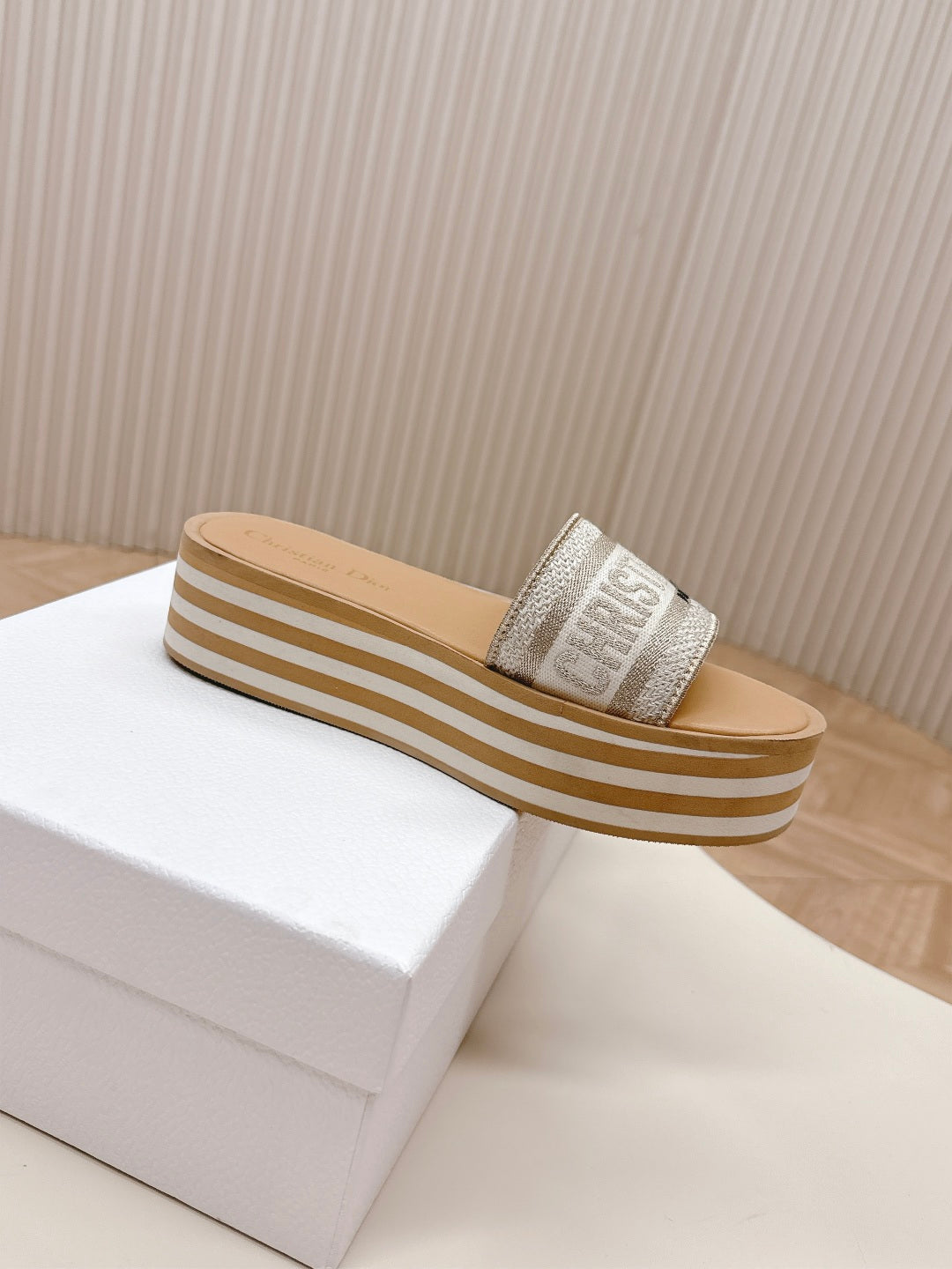 LuxluxHouse Best Quality Women Shoes Dior