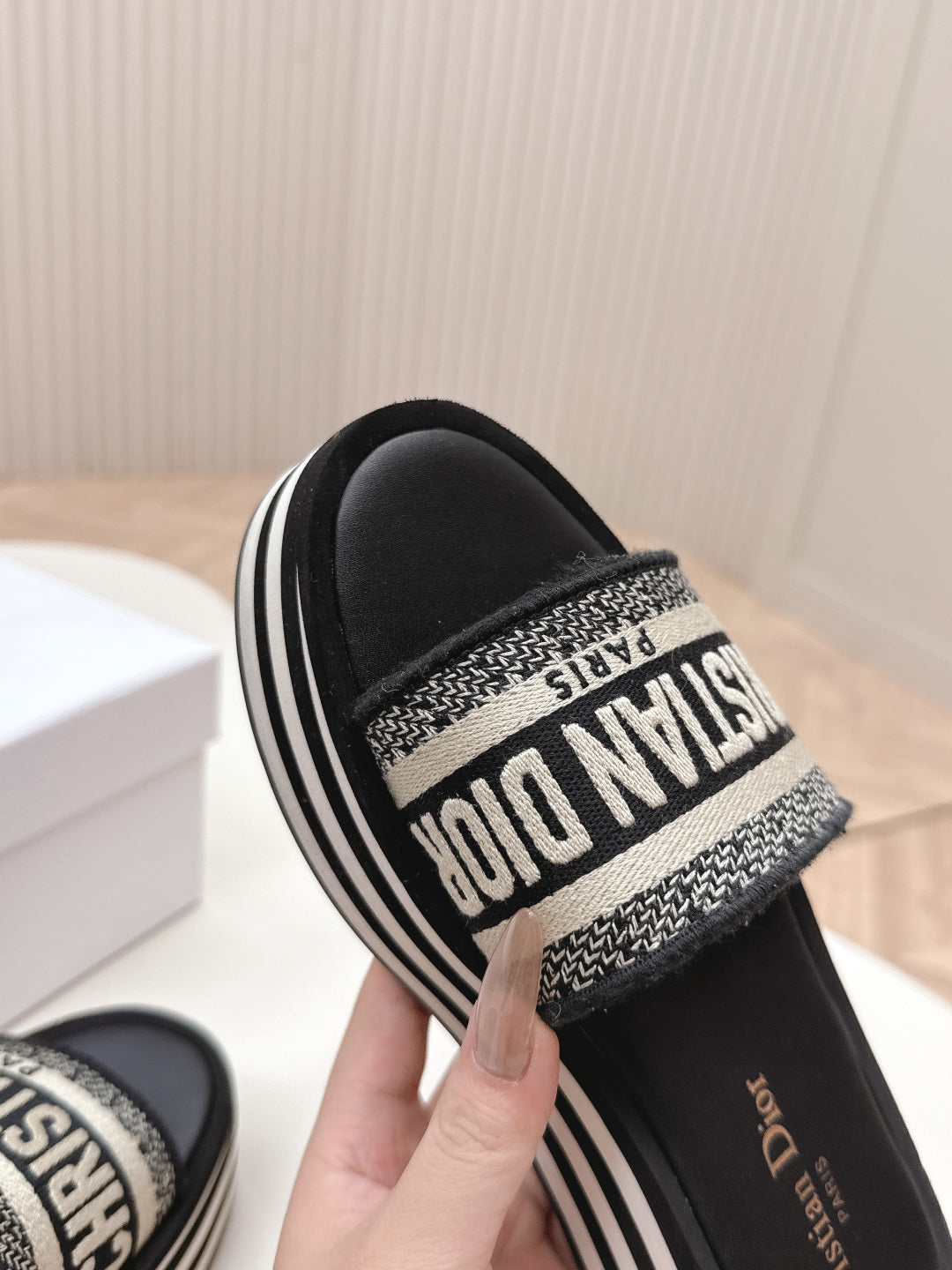 LuxluxHouse Best Quality Women Shoes Dior