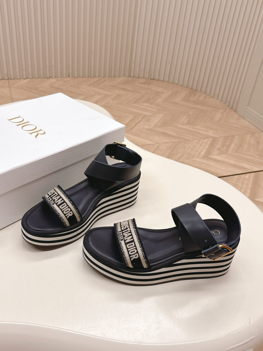 LuxluxHouse Best Quality Women Shoes Dior