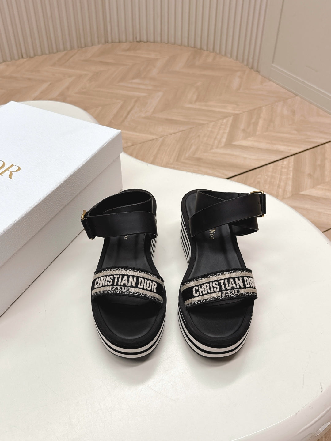 LuxluxHouse Best Quality Women Shoes Dior