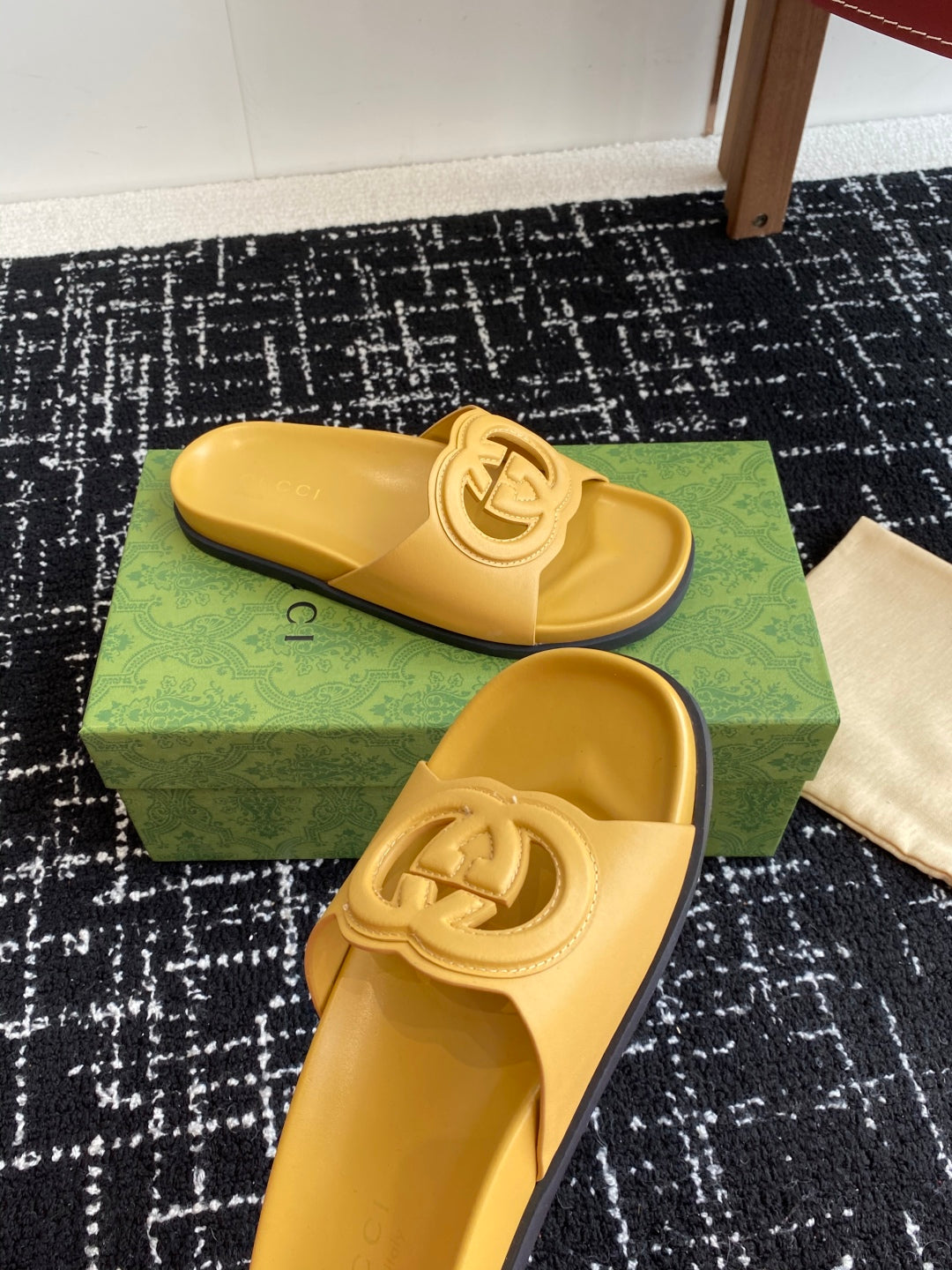 LuxluxHouse Best Quality Sandals Gucci