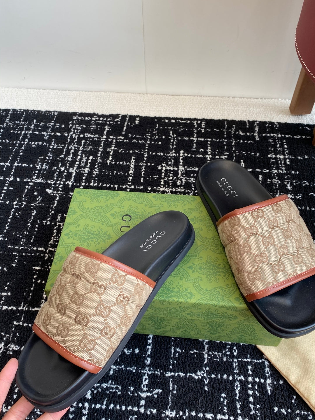 LuxluxHouse Best Quality Sandals Gucci