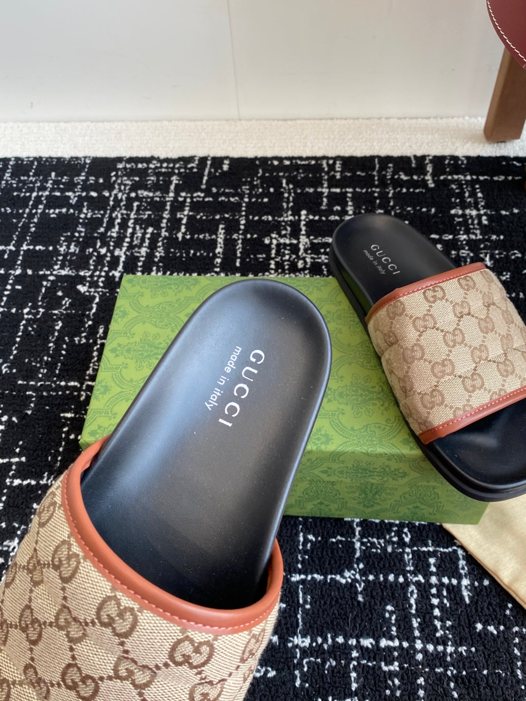 LuxluxHouse Best Quality Sandals Gucci