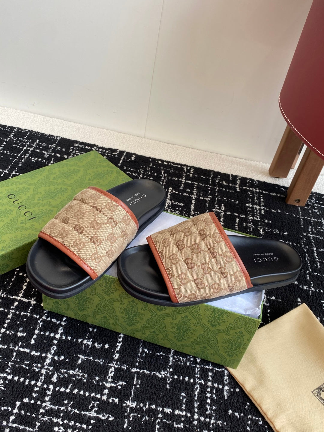 LuxluxHouse Best Quality Sandals Gucci