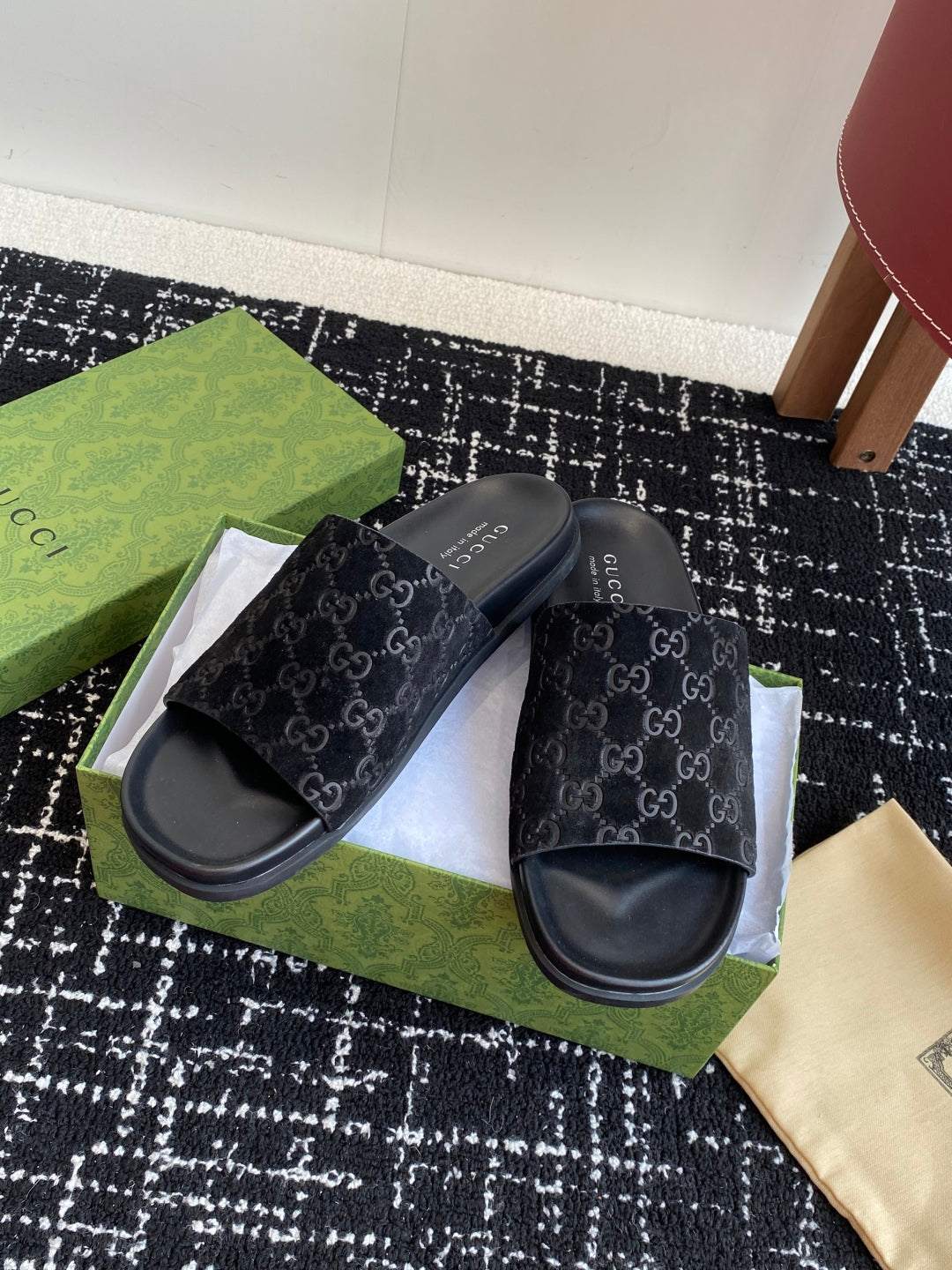 LuxluxHouse Best Quality Sandals Gucci