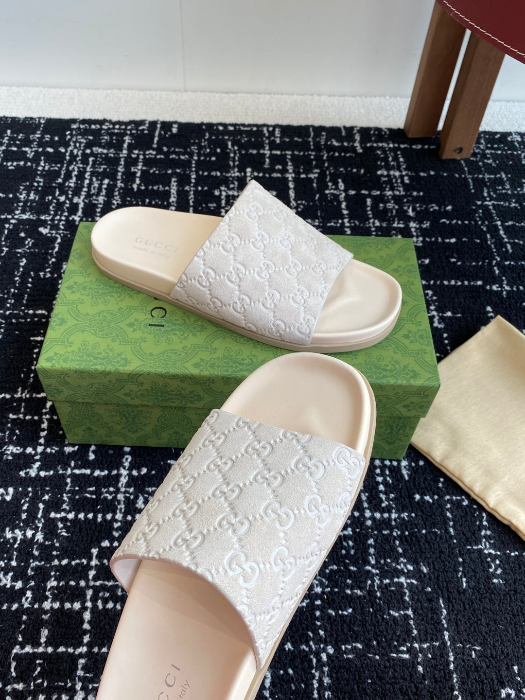LuxluxHouse Best Quality Sandals Gucci