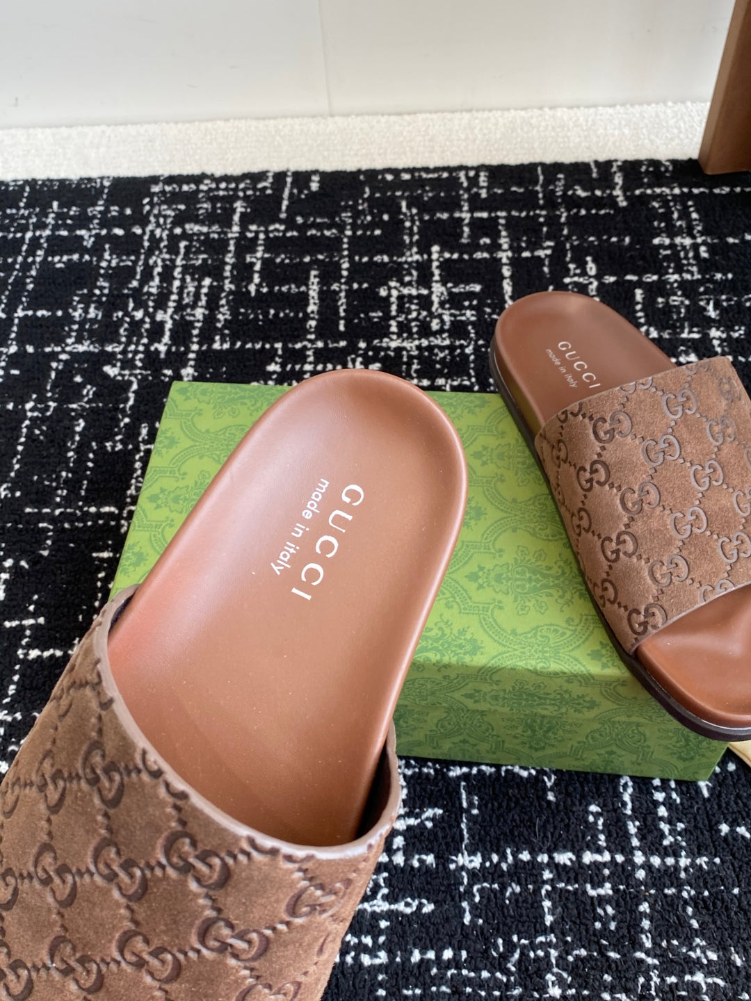LuxluxHouse Best Quality Sandals Gucci