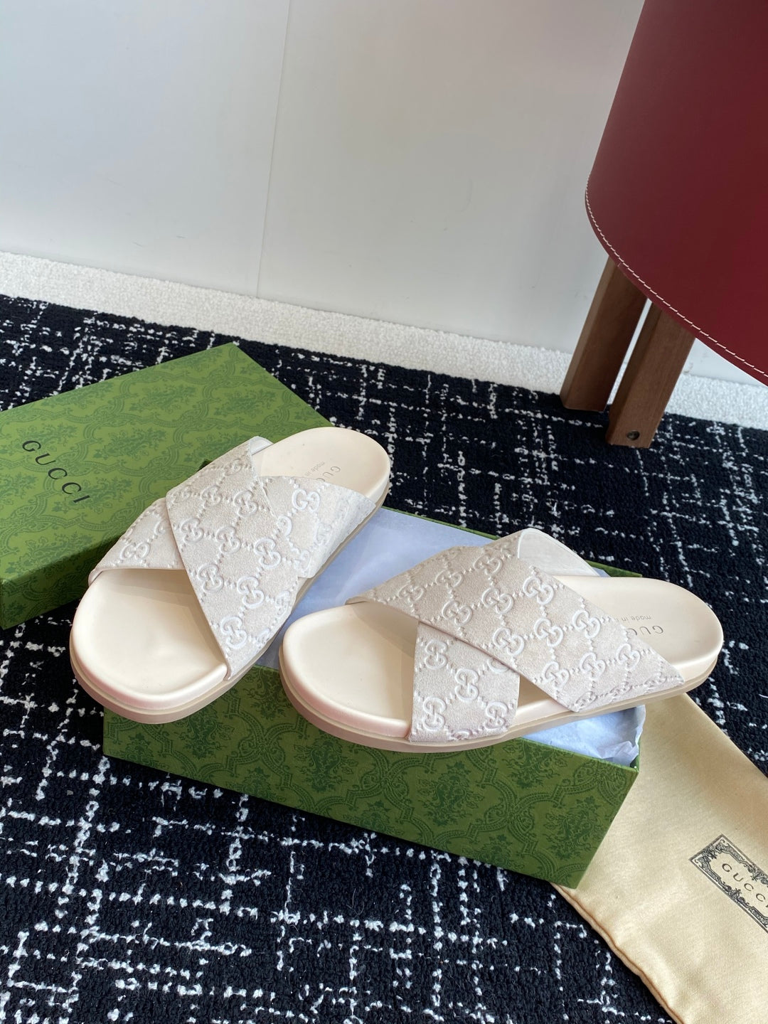 LuxluxHouse Best Quality Sandals Gucci