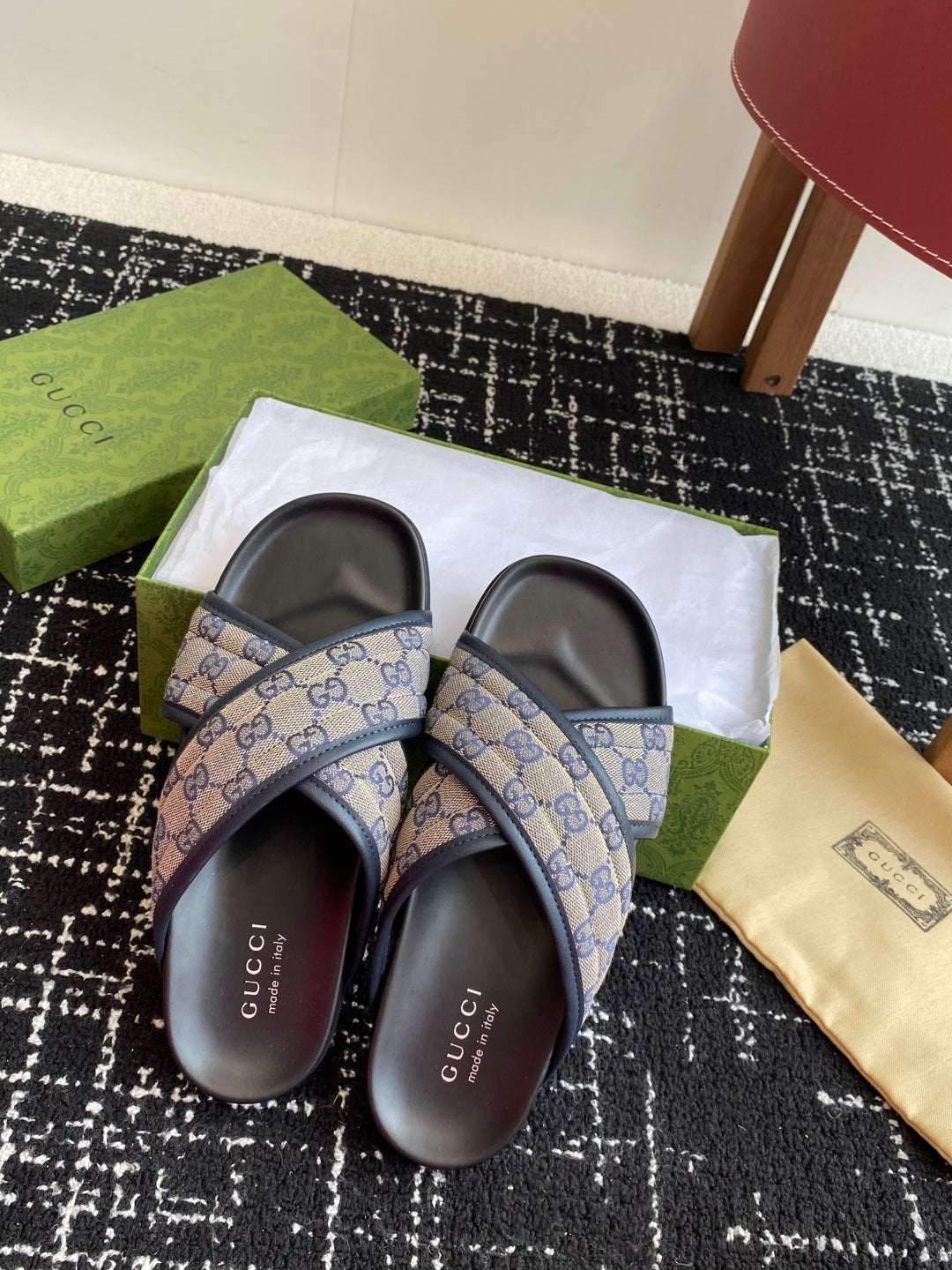 LuxluxHouse Best Quality Sandals Gucci