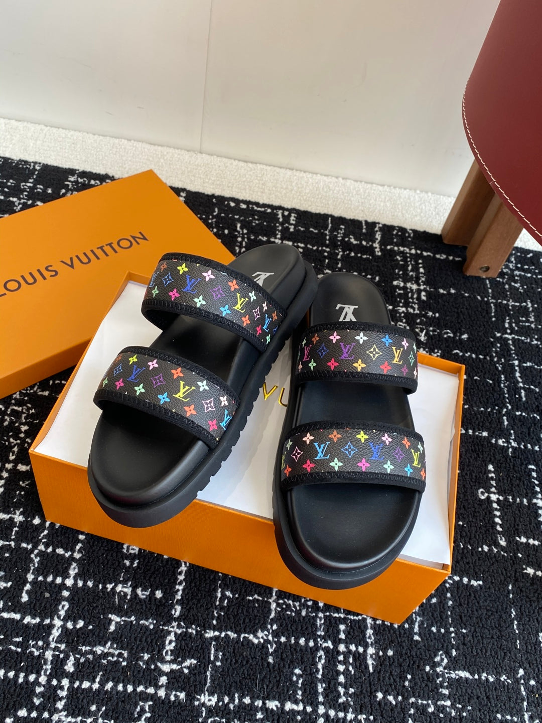 LuxluxHouse Best Quality Sandals Louis Vuitton