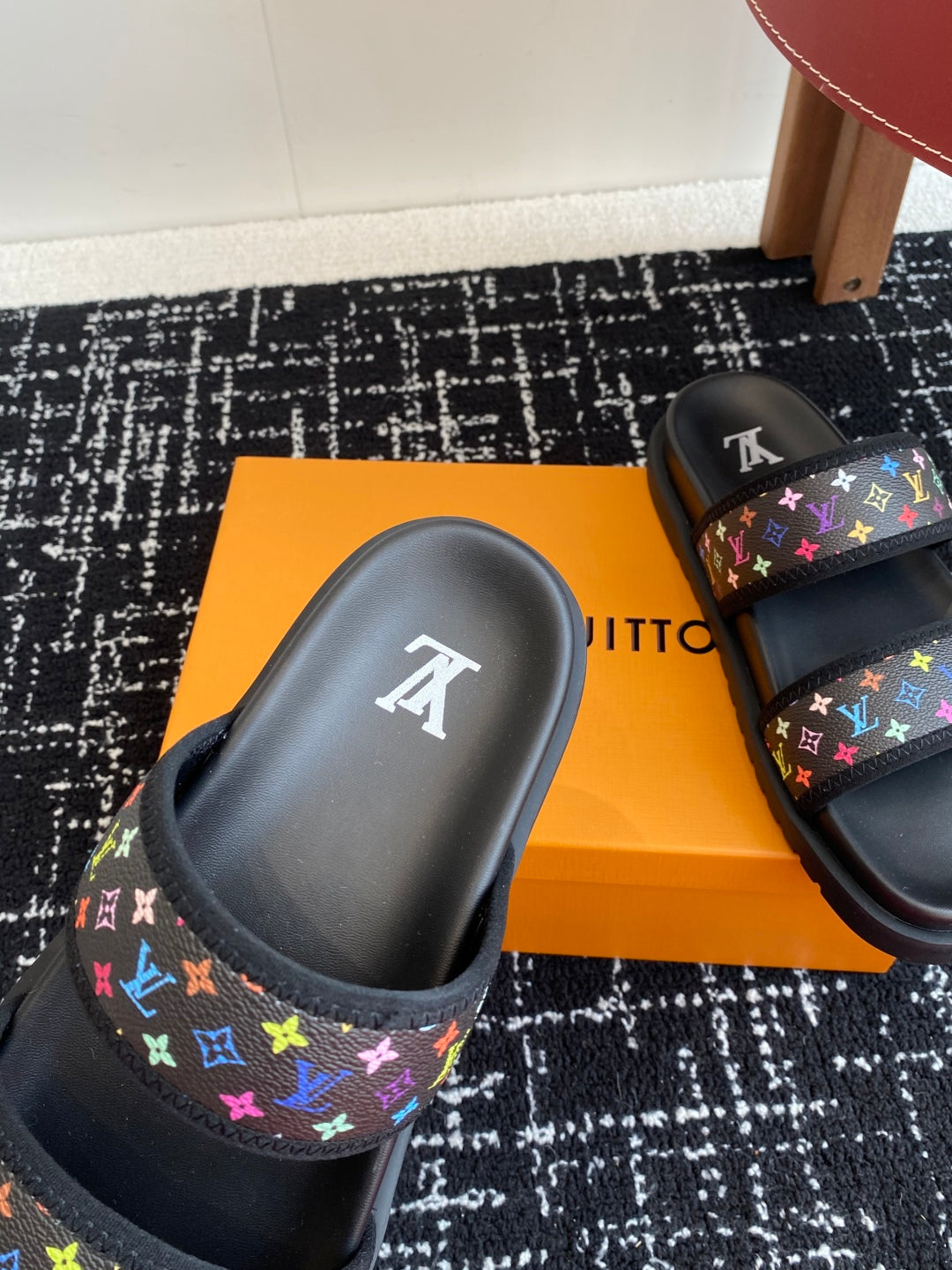LuxluxHouse Best Quality Sandals Louis Vuitton