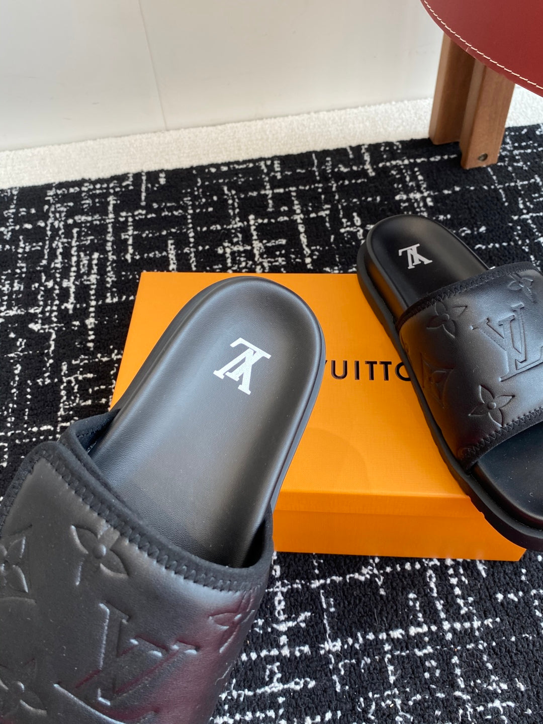 LuxluxHouse Best Quality Sandals Louis Vuitton