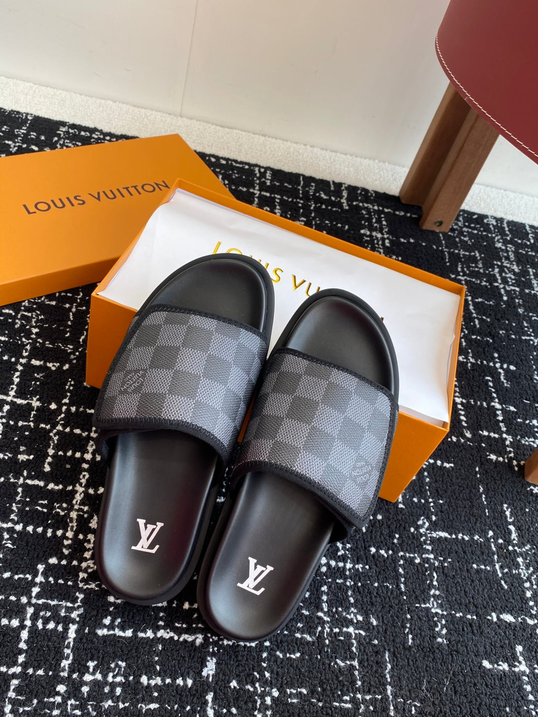 LuxluxHouse Best Quality Sandals Louis Vuitton