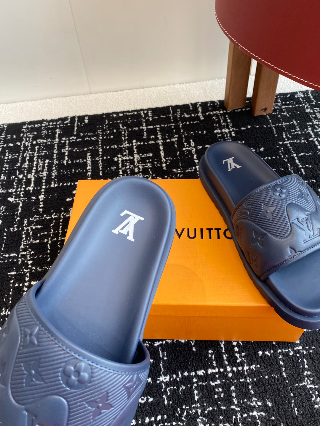 LuxluxHouse Best Quality Sandals Louis Vuitton