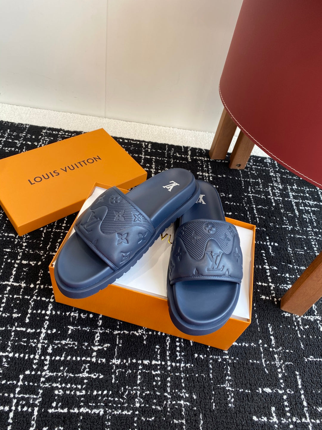LuxluxHouse Best Quality Sandals Louis Vuitton