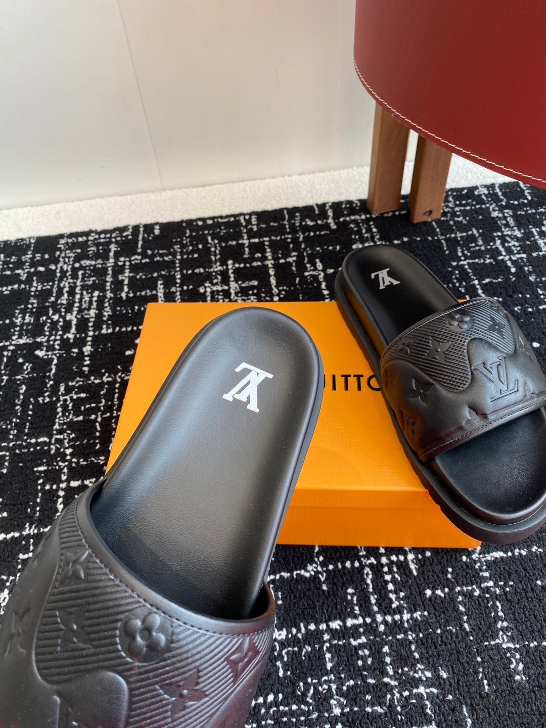 LuxluxHouse Best Quality Sandals Louis Vuitton
