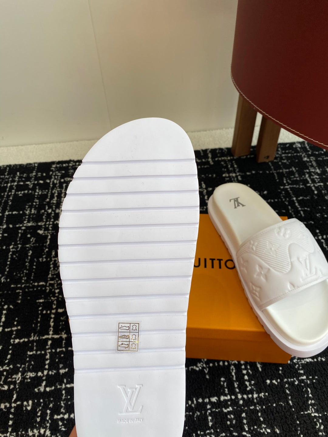 LuxluxHouse Best Quality Sandals Louis Vuitton