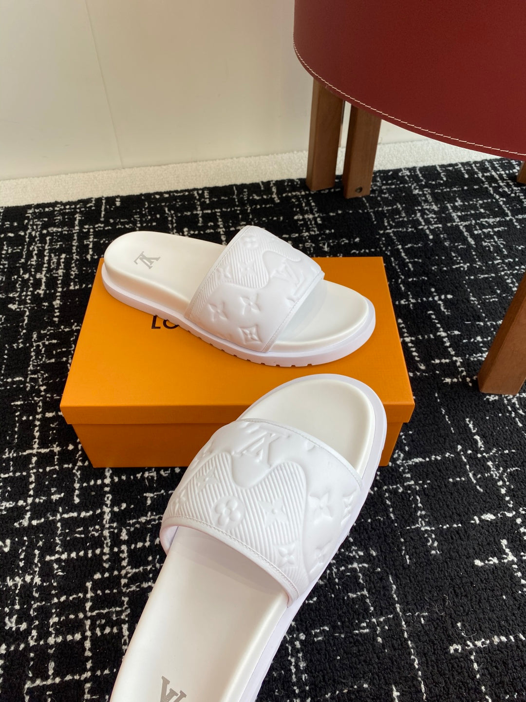 LuxluxHouse Best Quality Sandals Louis Vuitton