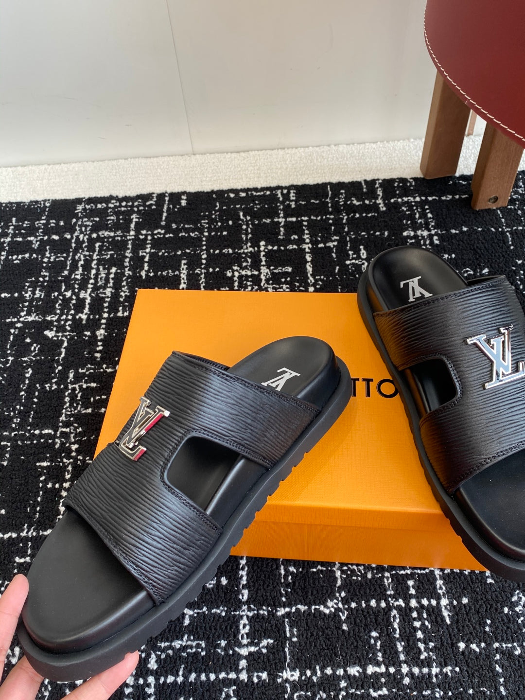 LuxluxHouse Best Quality Sandals Louis Vuitton