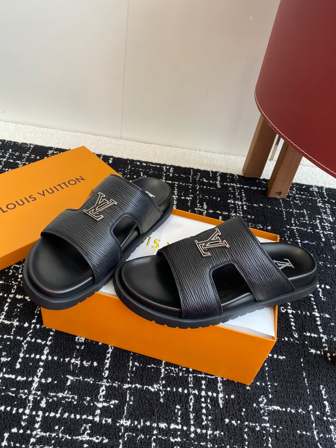 LuxluxHouse Best Quality Sandals Louis Vuitton