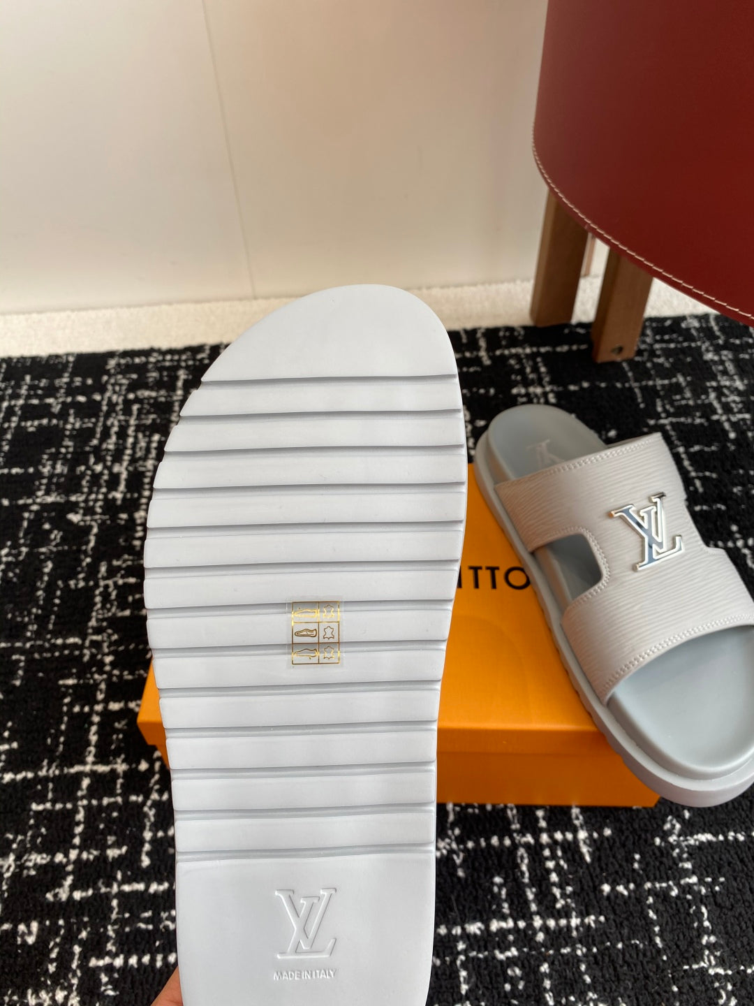 LuxluxHouse Best Quality Sandals Louis Vuitton