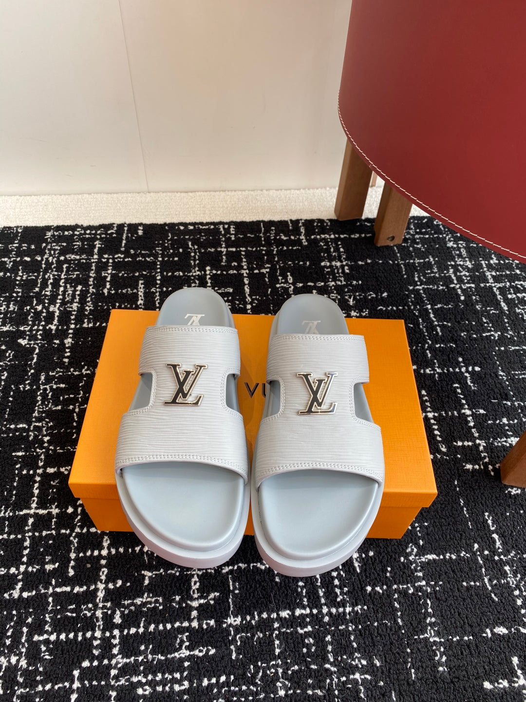 LuxluxHouse Best Quality Sandals Louis Vuitton