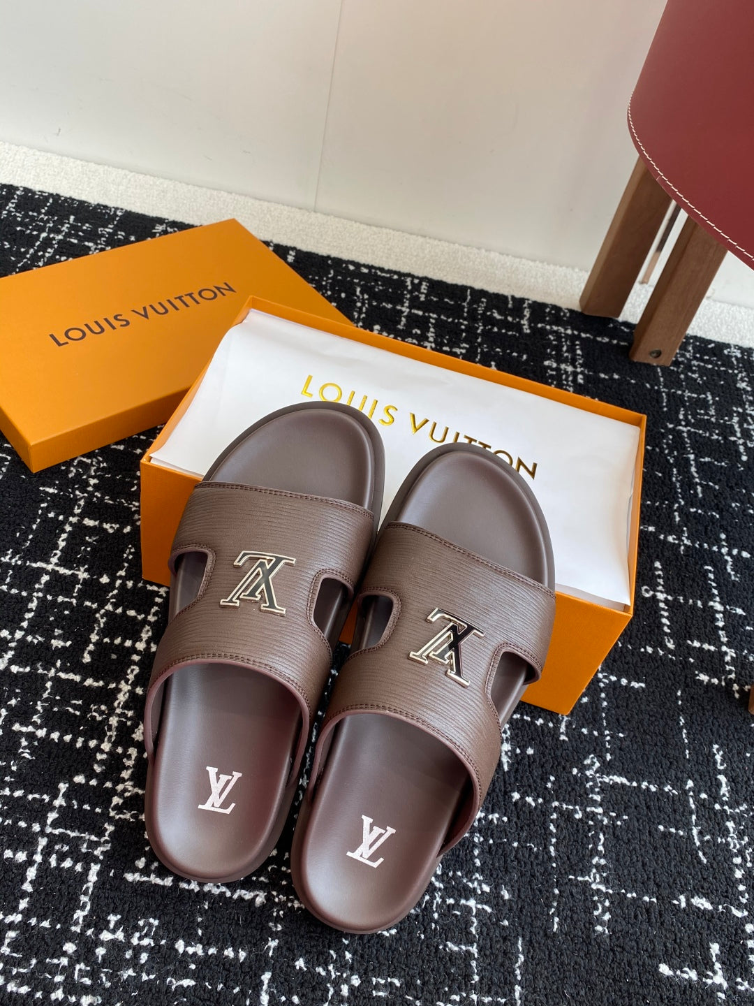 LuxluxHouse Best Quality Sandals Louis Vuitton