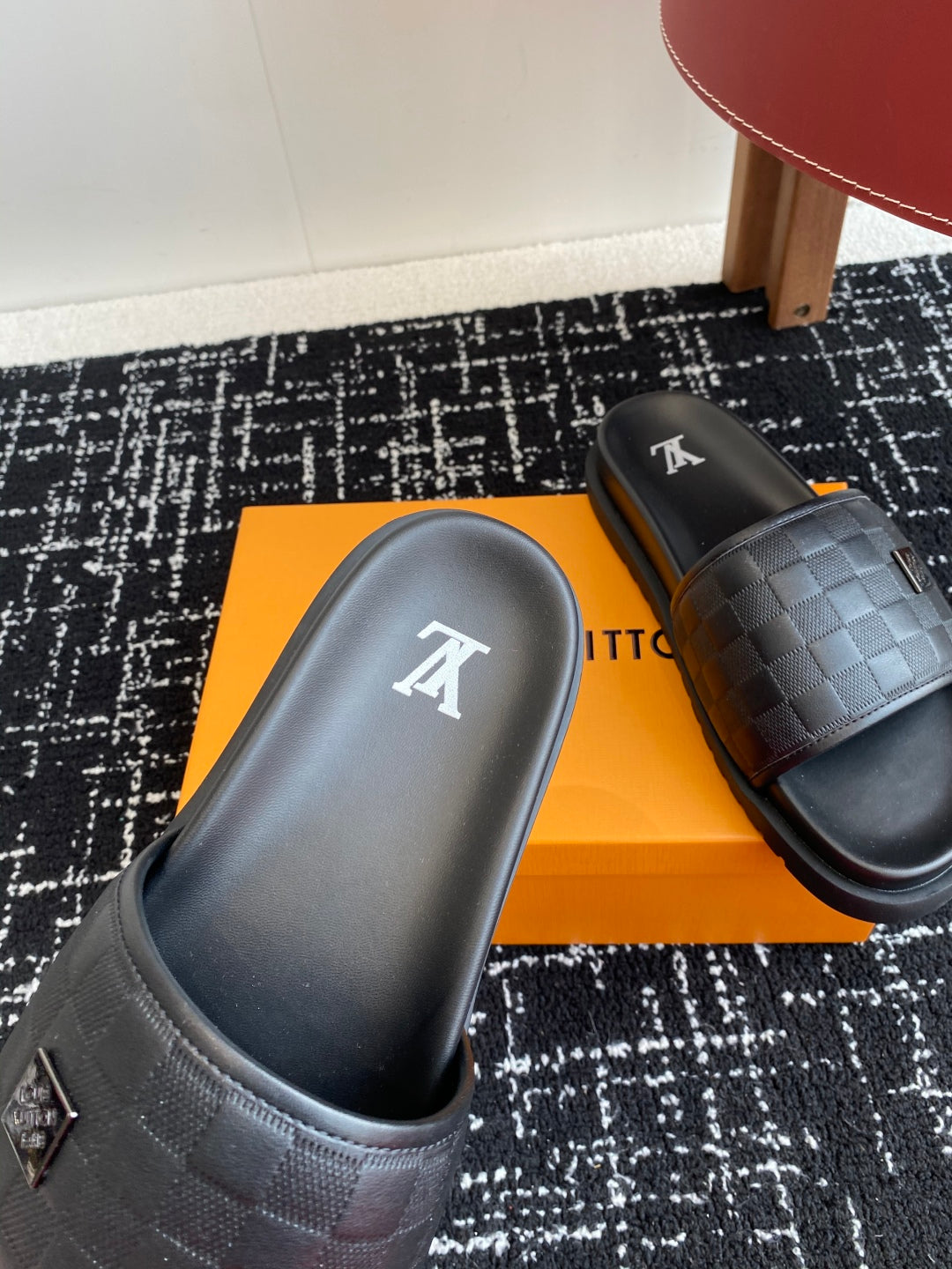 LuxluxHouse Best Quality Sandals Louis Vuitton