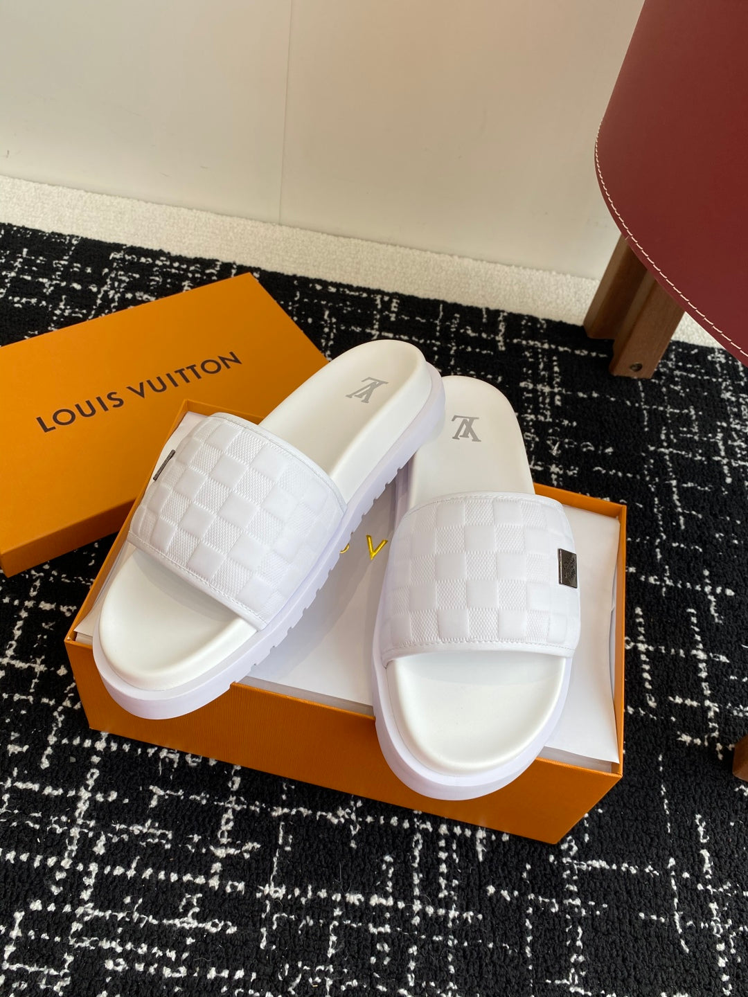 LuxluxHouse Best Quality Sandals Louis Vuitton