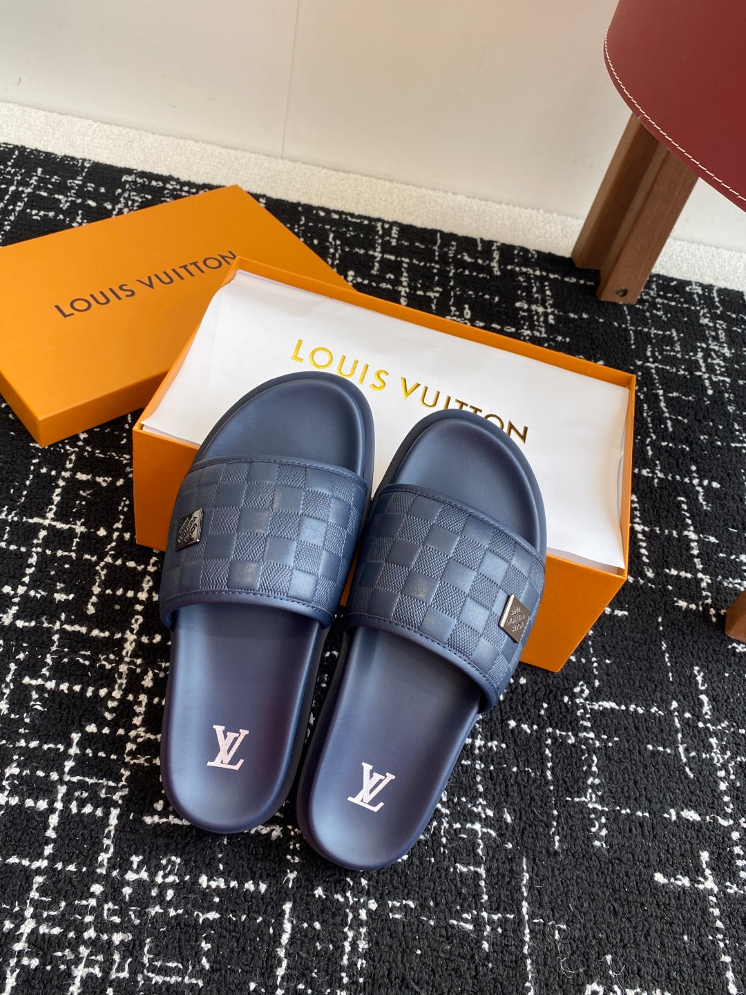 LuxluxHouse Best Quality Sandals Louis Vuitton