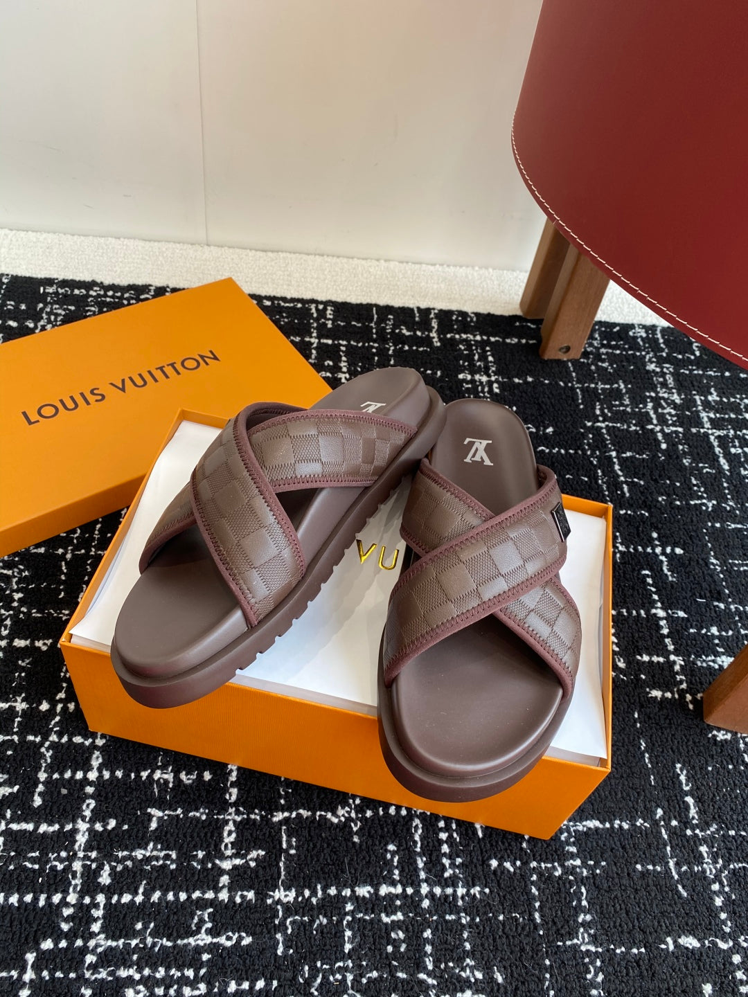 LuxluxHouse Best Quality Sandals Louis Vuitton