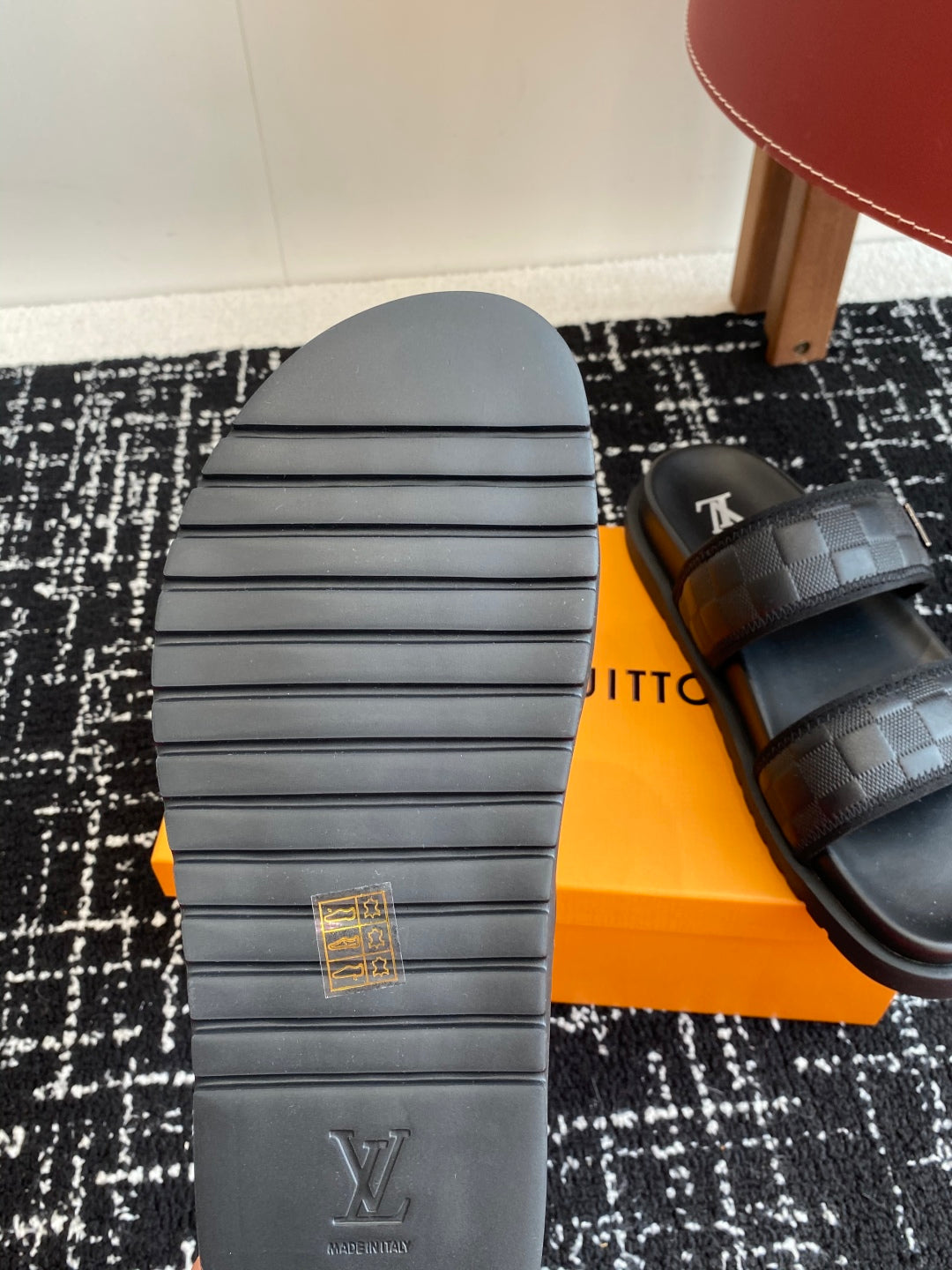 LuxluxHouse Best Quality Sandals Louis Vuitton