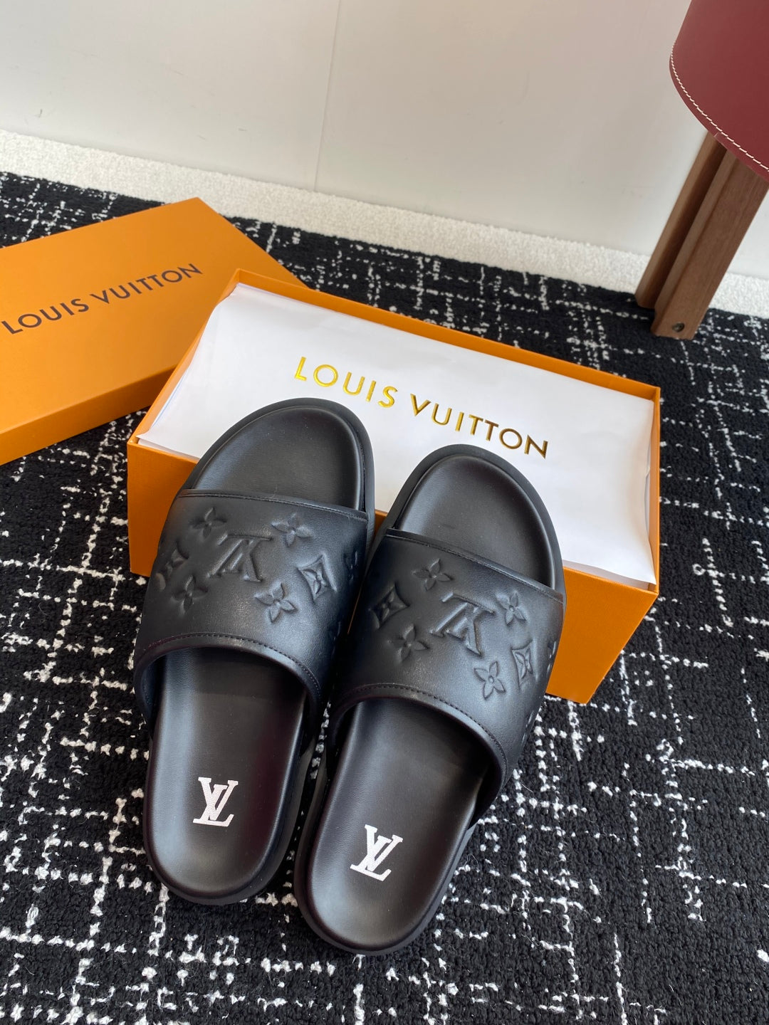 LuxluxHouse Best Quality Sandals Louis Vuitton