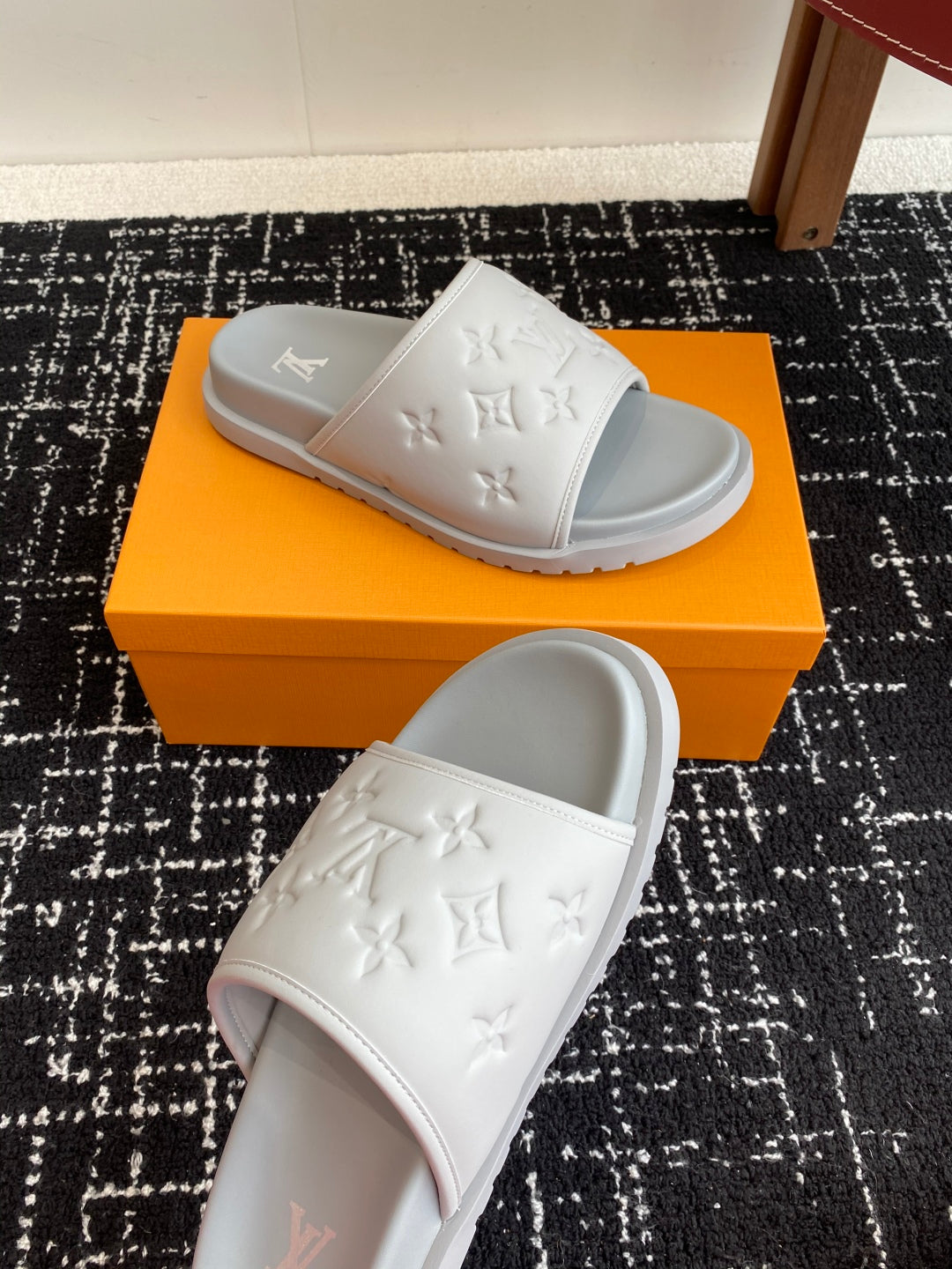 LuxluxHouse Best Quality Sandals Louis Vuitton