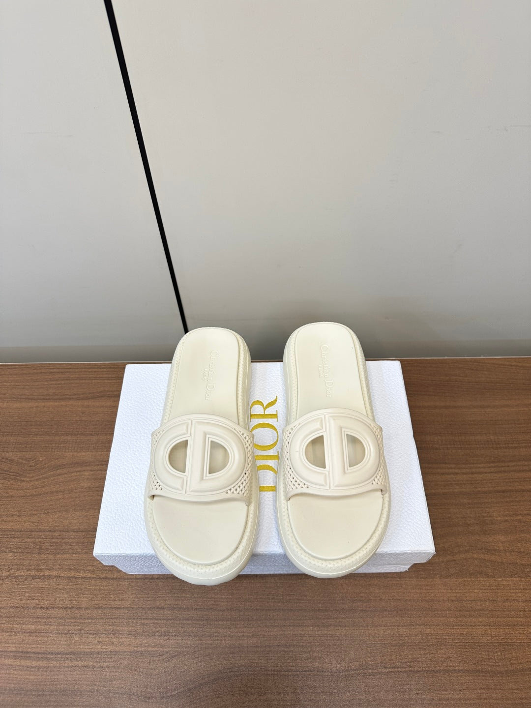 LuxluxHouse Best Quality Women Shoes Dior