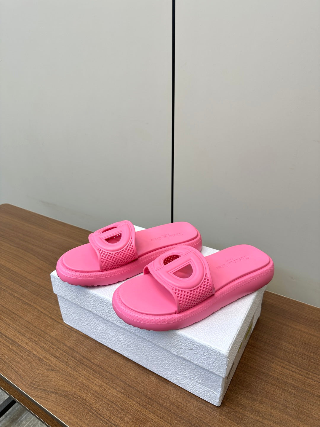 LuxluxHouse Best Quality Women Shoes Dior