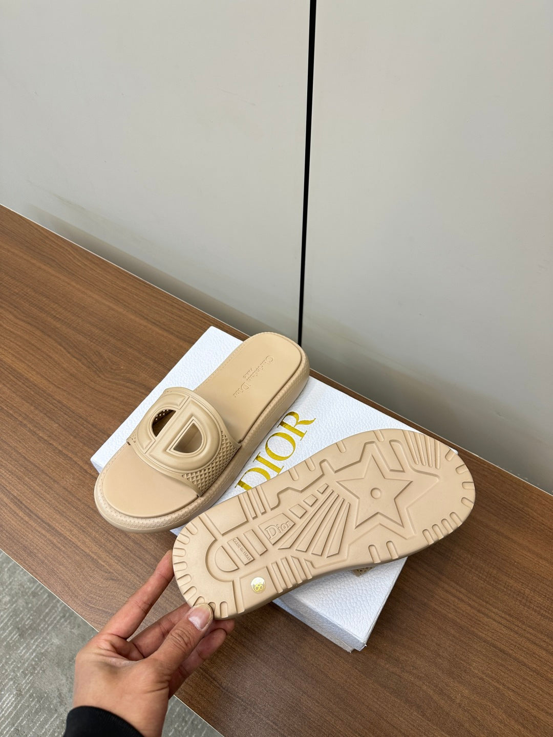 LuxluxHouse Best Quality Women Shoes Dior