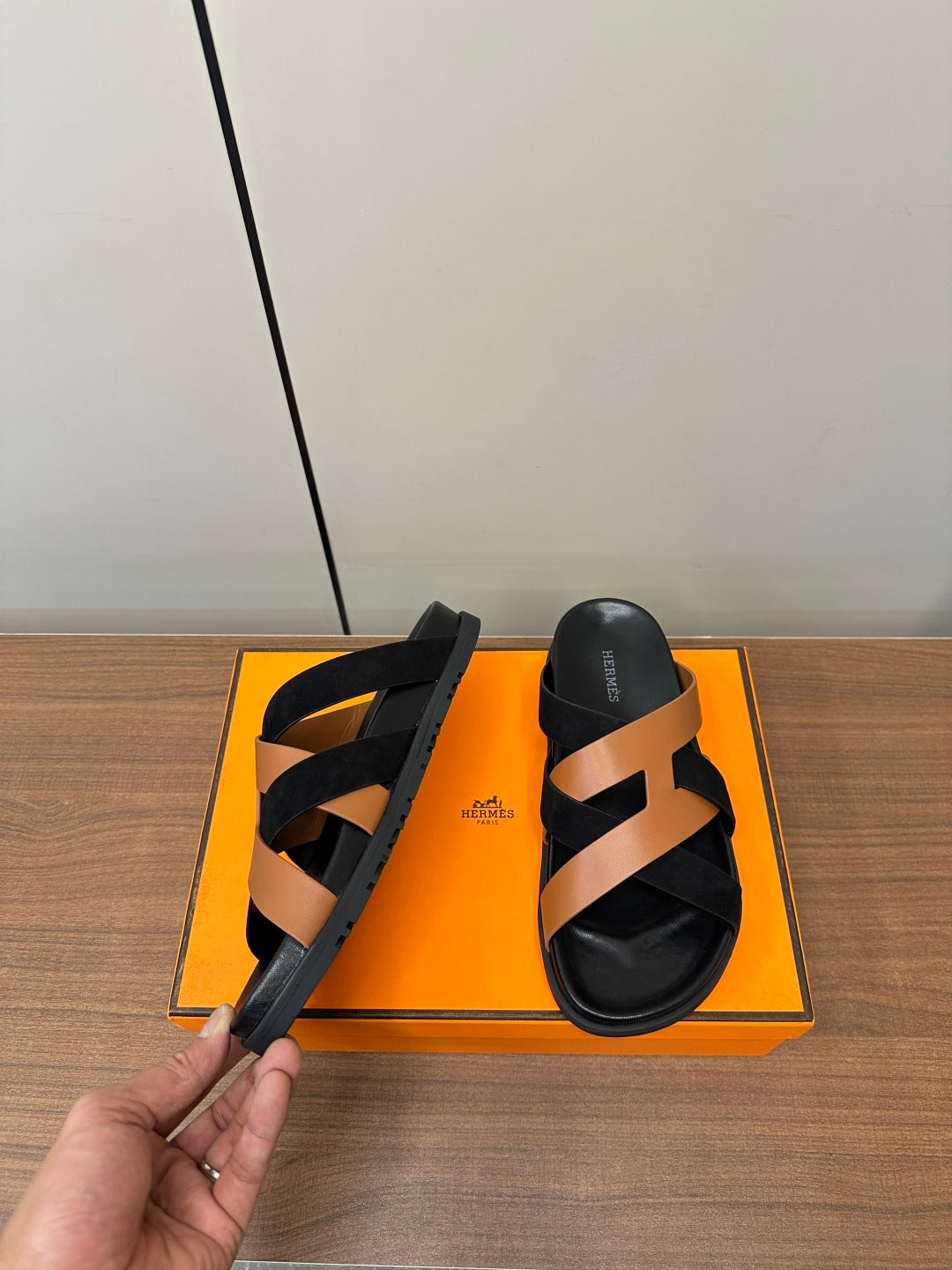 LuxluxHouse Best Quality Women Shoes Hermes