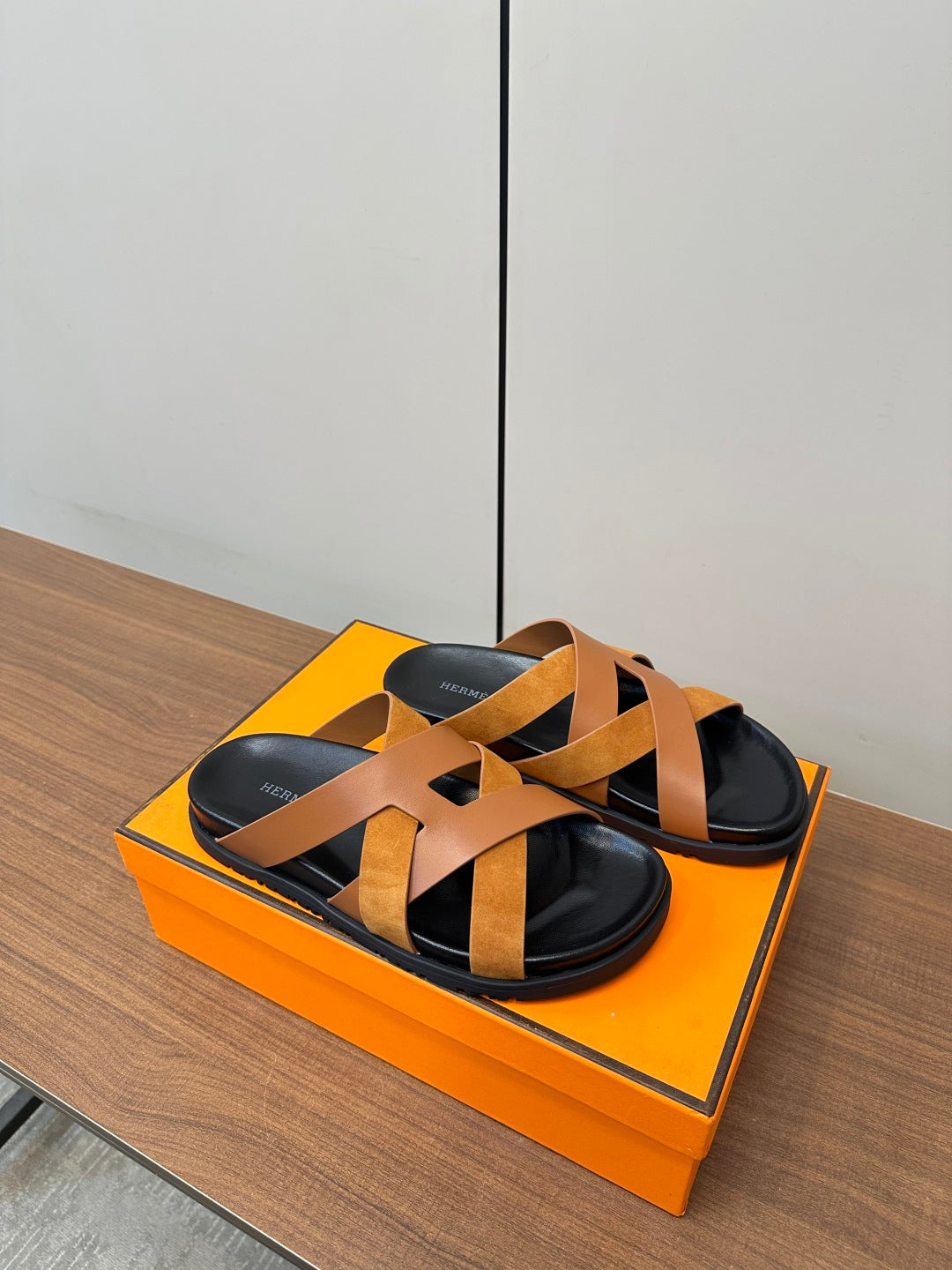 LuxluxHouse Best Quality Women Shoes Hermes