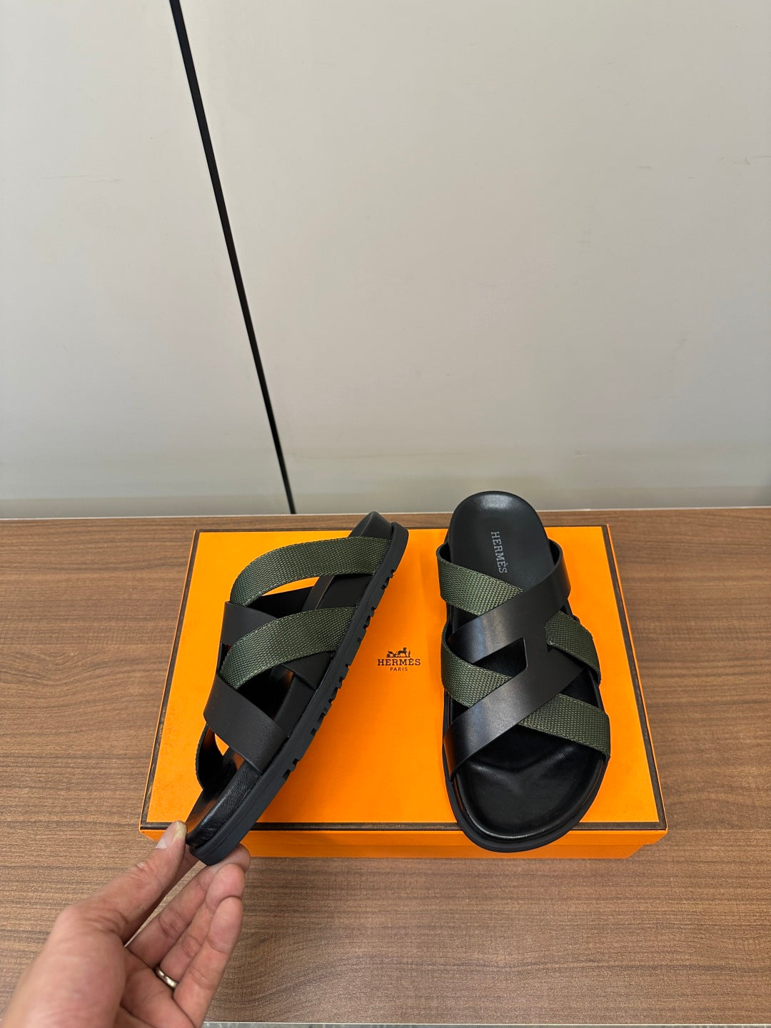 LuxluxHouse Best Quality Women Shoes Hermes