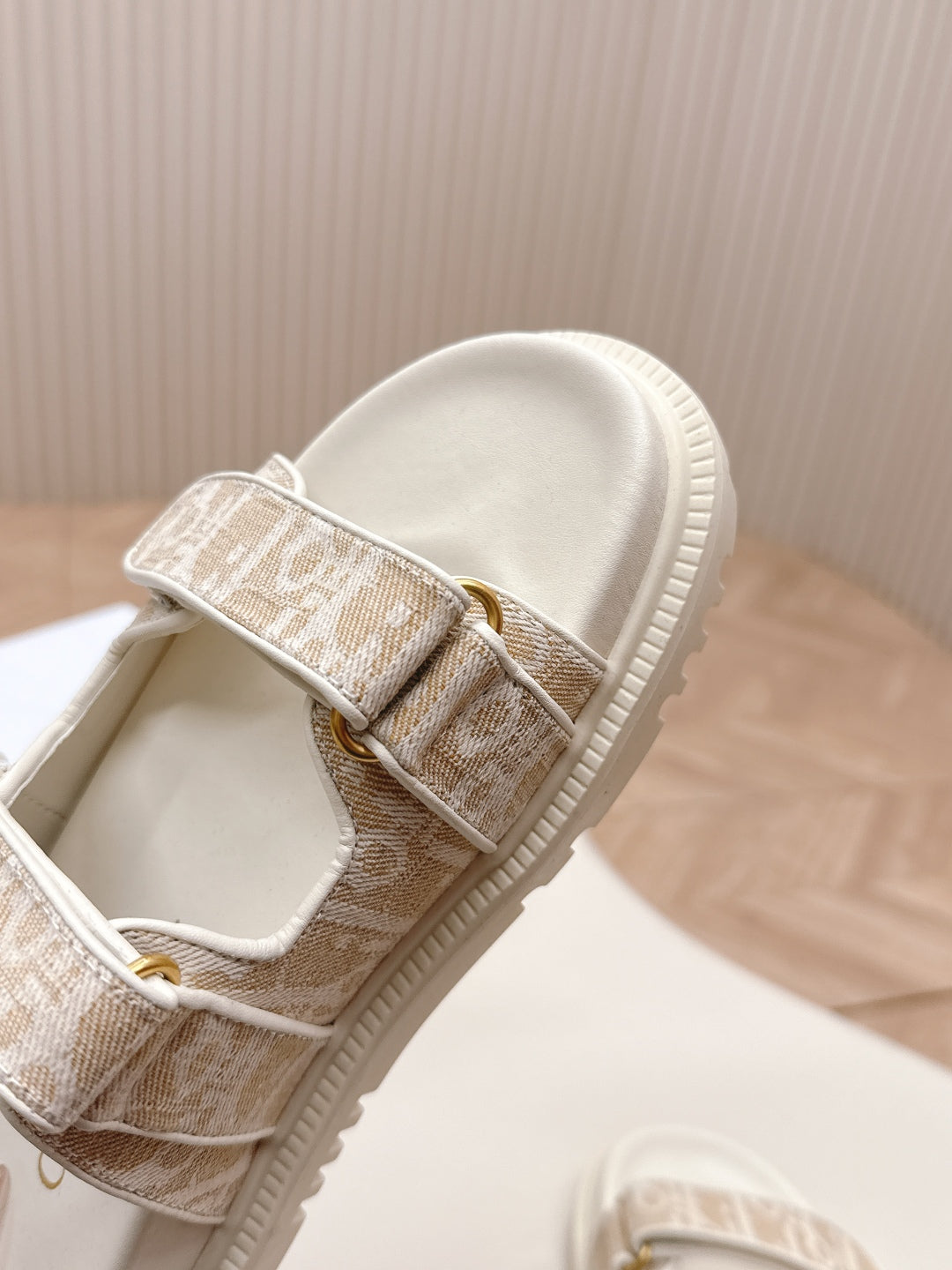 LuxluxHouse Best Quality Women Shoes Dior