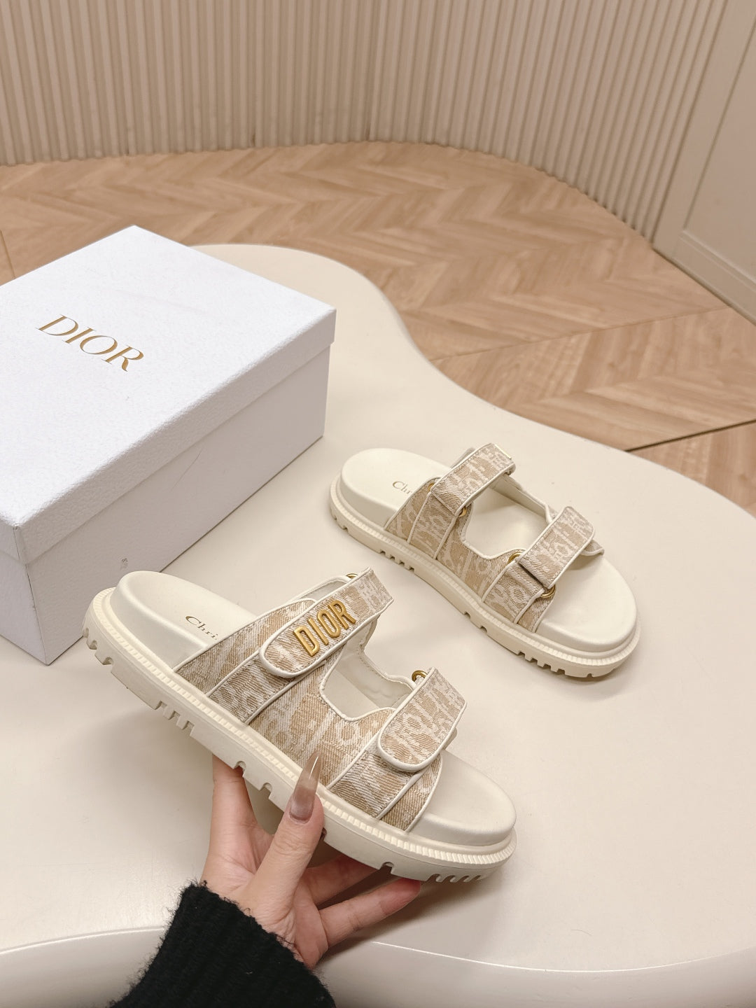LuxluxHouse Best Quality Women Shoes Dior