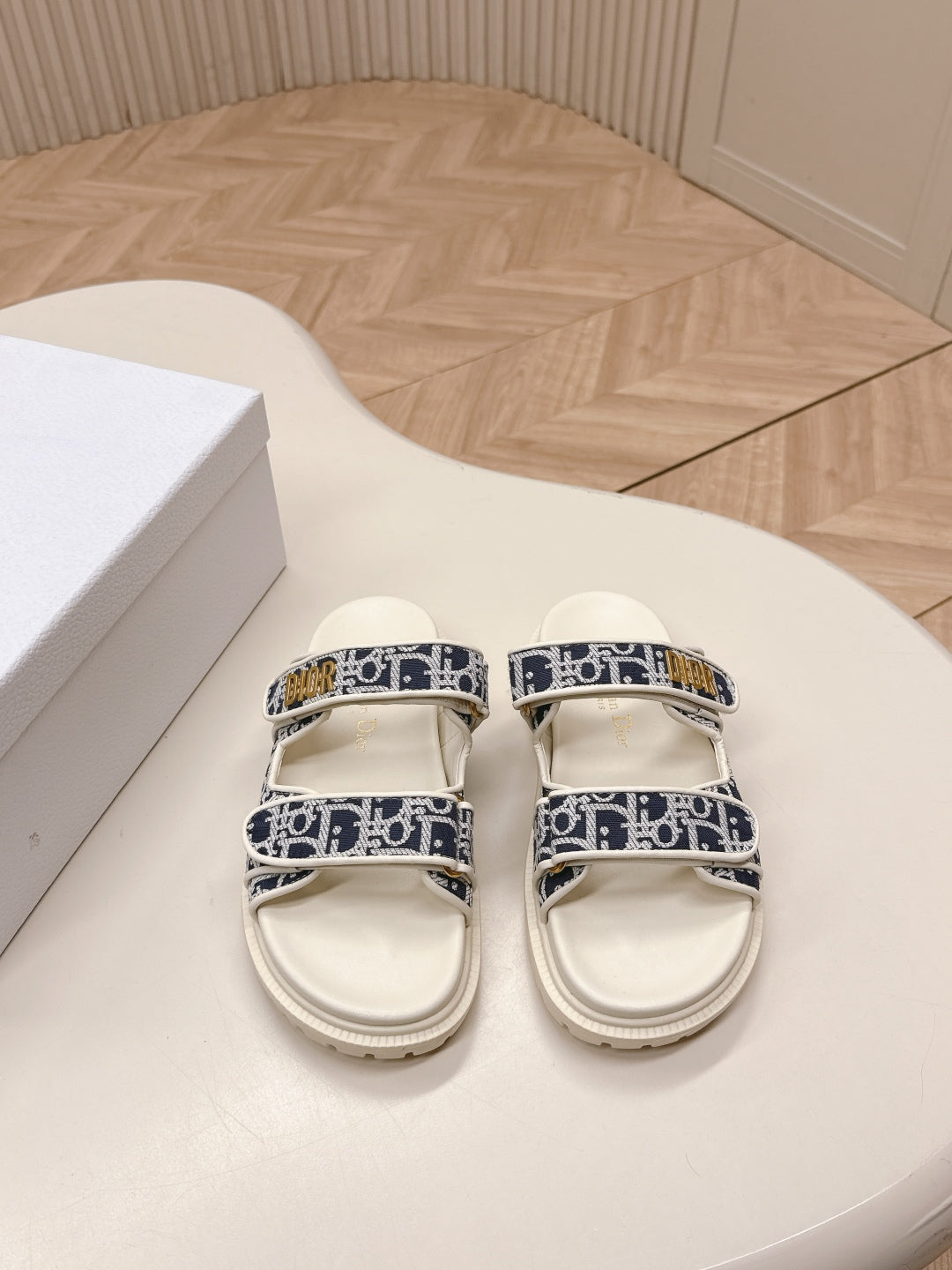 LuxluxHouse Best Quality Women Shoes Dior
