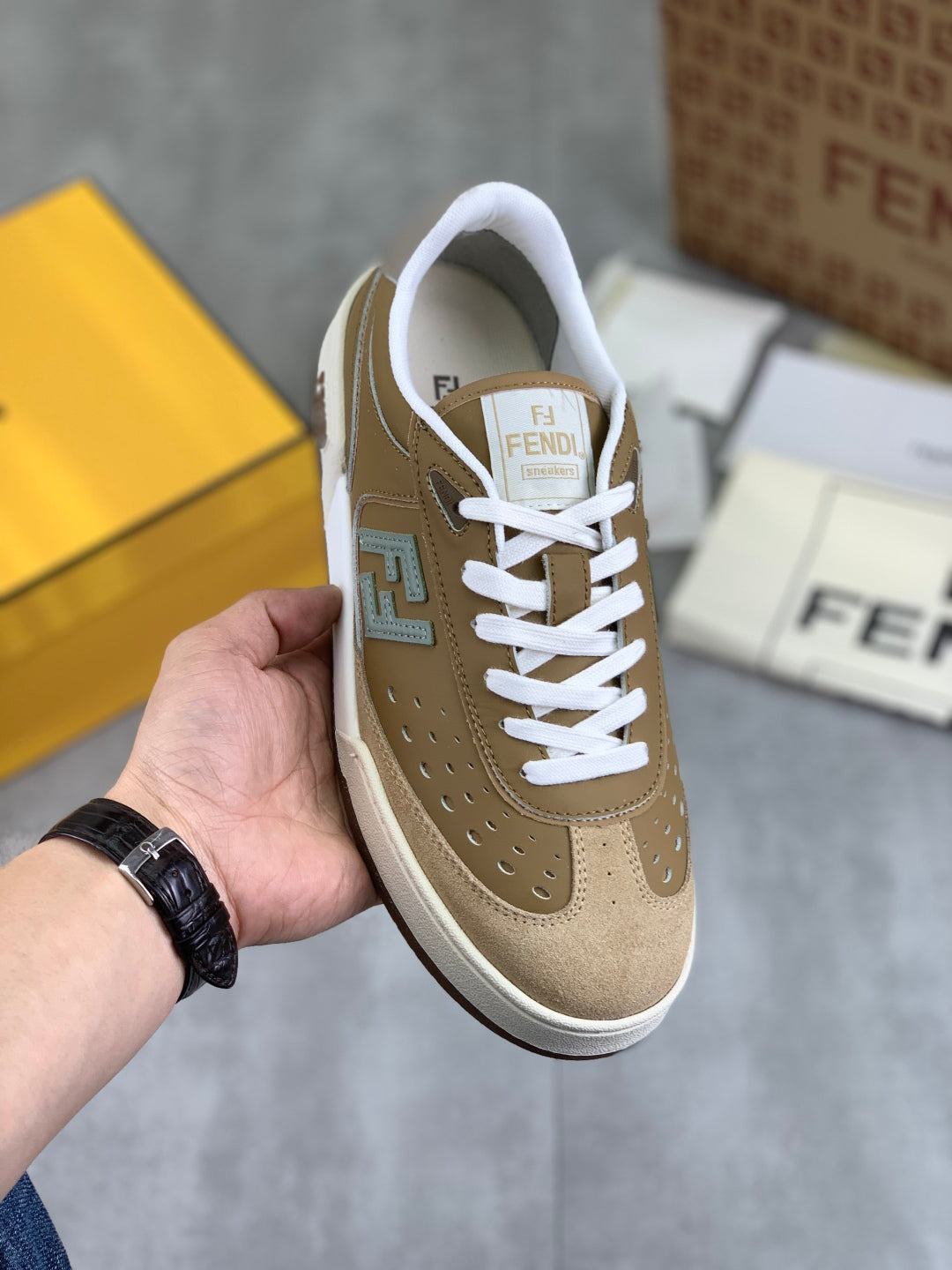 LuxluxHouse Best Quality Shoes Fendi