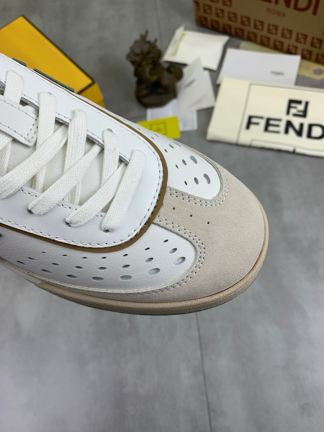 LuxluxHouse Best Quality Shoes Fendi