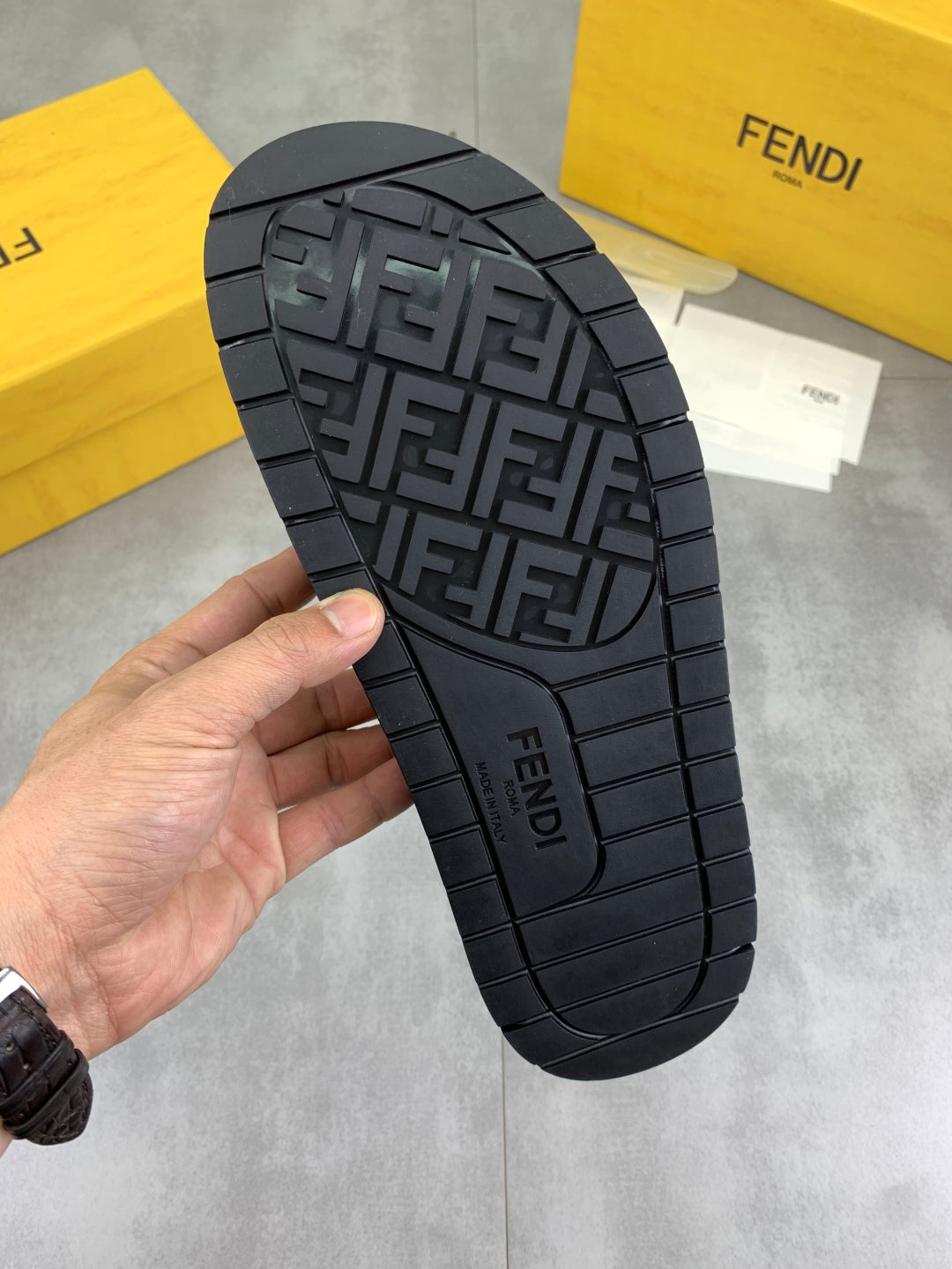 LuxluxHouse Best Quality Sandals Fendi